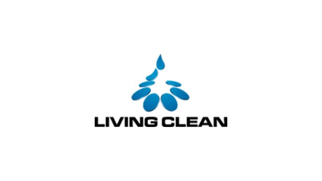 LIVING CLEAN RENHOLD AS